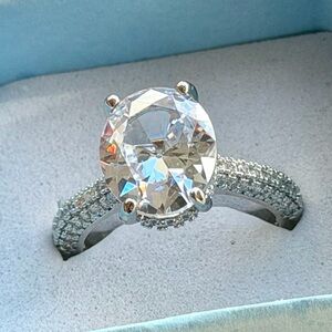 New 3.5Ct Oval Cut High Quality Zircon Hidden Halo Engagement Ring in 7